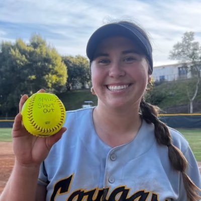 League Offensive Player of the Year. 5’10 RHP/Corner. 4.4 GPA. NCAA# 2408390378. jessie.sebek2026@gmail.com