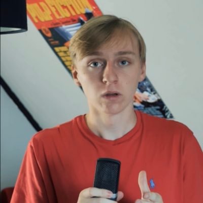 ça parle de ciné aussi sur Tiktok et mon letterboxd c’est robin_brnl