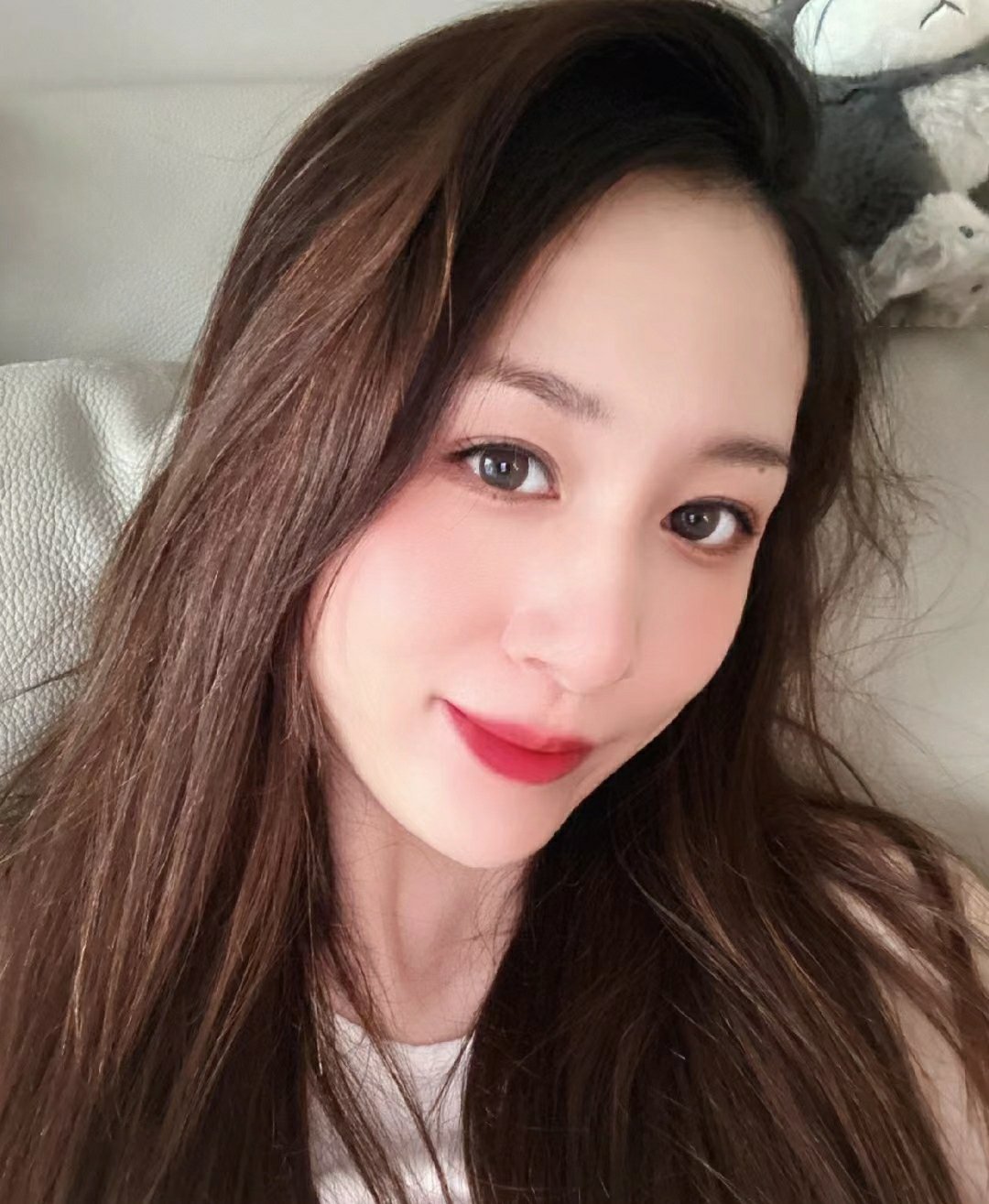 如果你主动点，我们不仅有故事还会有孩子!  约我联系我主号👉@KellyaManu