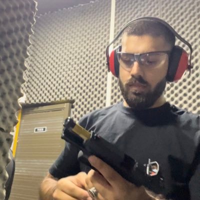 somecallmeMo's profile picture. Subtly makes hard aerodynamic metals have affairs with gravity. Enforces love/hate relationships with other soft & intermediate alloys. Özgür Filistin.