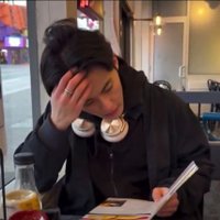 Az. (@yourmakeu) 's Twitter Profile