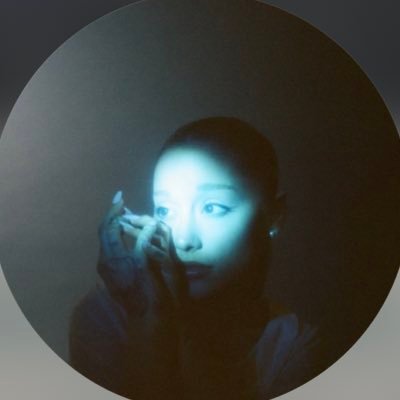 _tearsoflight's profile picture. fucked up. anxious. too much.
