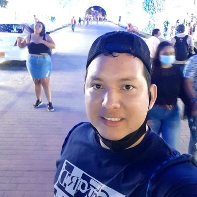 FaviNsilva86940's profile picture. 