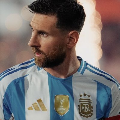 No soy del barca pero amo a Messi y me gusta debatir y boludear Madridistas y antiMessis