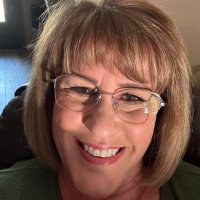 Laurie Curry (@lbc323) 's Twitter Profile