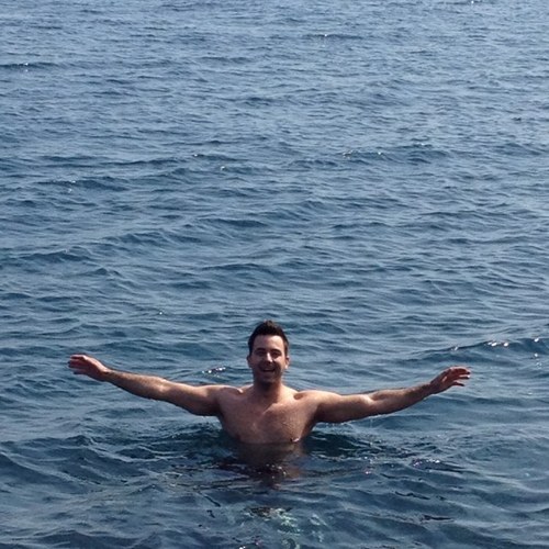 konstantinos37's profile picture. 