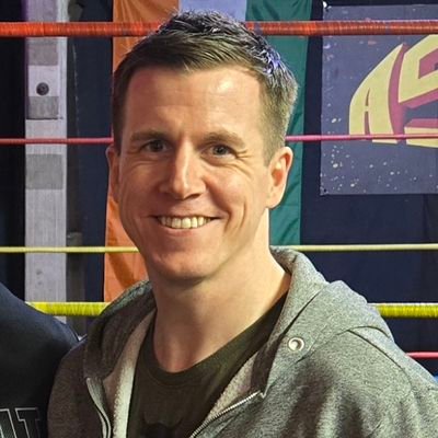 Global Partner Marketing Manager at @Xbox .
Trainee Pro Wrestler at All Star Wrestling South.
Games, Football, Wrestling, TV and Movies. Thoughts are my own.
