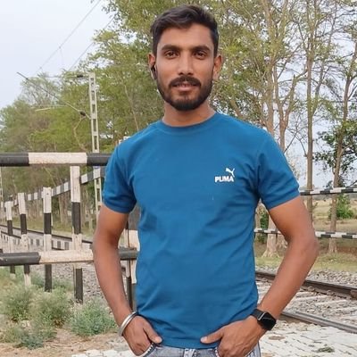 दुनिया सिर्फ नतीजो को इनाम
देती है, कोशिशो को नहीं !!
🙏 जय गदाधारी🙏
ब्राह्मण