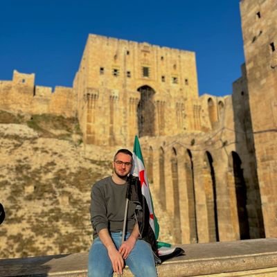 nazo_morjan's profile picture. Electrical & Electronics Engineer | Developer
an Arsenal fan & have great sense of humor hehehe, just kidding ..👻
amibiton: {seeking the wo