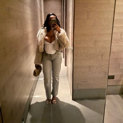 3kemiP's profile picture. I’m not real 👽