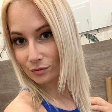 Sono una ragazza sincera, onesta e seria ma sono una escort se siete interessati scrivetemi in privato ❤️❤️🥰