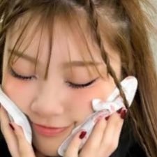 ジスマヒが好きな23歳女性です。