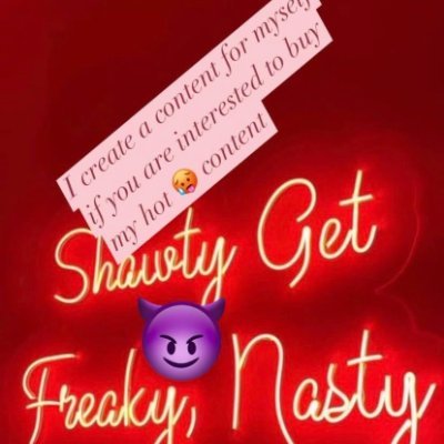 mikkiblue02's profile picture. Just a simple girl and always horny 💦