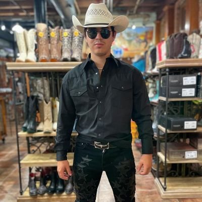 Live trading & Educating over 55,000 individual 🔥📈👊come trade with us
Ask me how in DM..