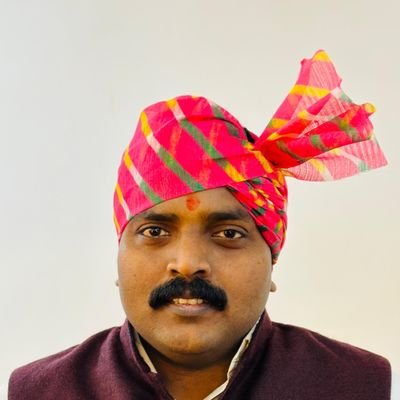राष्ट्र सर्वप्रथम,सर्वोपरि !! भारत माता की जय!!
!!वन्देमातरम !! मण्डल अध्यक्ष,भाजपा प्रतापगढ (अन्तू मण्डल)social activist !!
💯% follow back