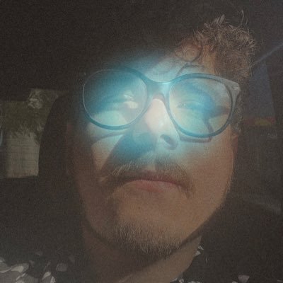 Gay | Eu odeio todos vocês, beijos amores | https://t.co/pPKBhuKUWC