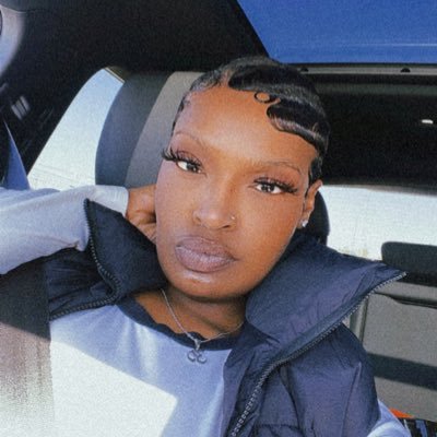 🌞 ♓︎🌛♉︎ ⬆️ ♑︎ I'm A Hustling Ass Bitch , That’s All You Need To Know 👑 💅🏾