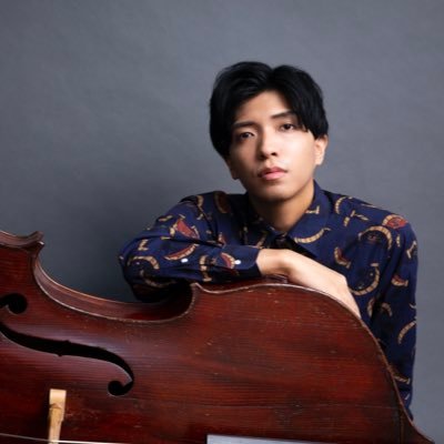 コントラバスやってます。堀音→藝大→藝大大学院修了。Berryz工房とか福山雅治よく聴きます。ルビサファキッズ。