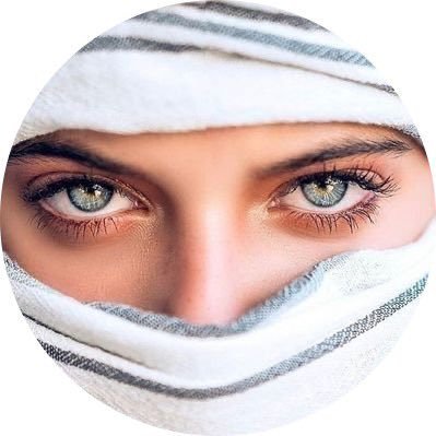إن قلبي عزيز جامح، لا يُؤدبه الجفاء، ولا يُؤثر به الهجر