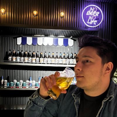 thisfactisfake's profile picture. 