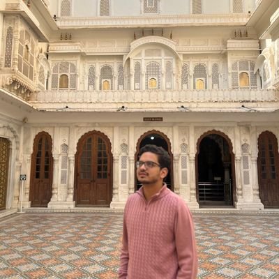 Sparsh_Arora_8's profile picture. Socially liberal, politically conservative.