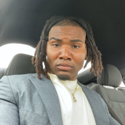 27|Success is revenge| Senior Investment Banker |Fitness Trainer| Self-Proclaimed Saints recruiter😂| Honeybun Club Member| I RIDE FOR JESUS| #FatKid