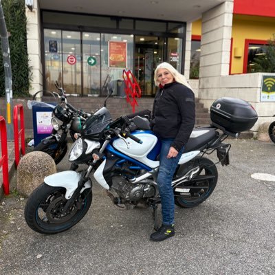 Tutto torna.con Karma😜spesso i difensori sono più luridi e sporchi degli accusati⚖️ #scrivilosuunfoglio #narcisismopatologico #yuriorlov 5/9/18 #ilkarmaesiste