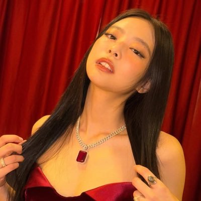 solololojen's profile picture. support jennie's solo ! Prod Jennie¹⁹⁹⁶