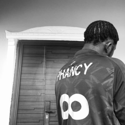 Qwaku_Phancy's profile picture. @ManUtd|@cristiano|@stonebwoy|@beeztrapkotm|@ygaokenneth