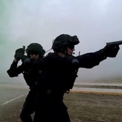 m1racles13's profile picture. 🤍