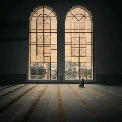 Qu'Allah nous guide sur la salafiya et nous accorde le Firdaws
https://t.co/JNhxpWy2z3