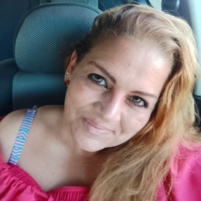 edelweissirina's profile picture. T.S.U Mecánica. Ing. Civil. Docente .