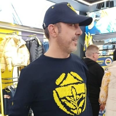 cuneytsar34's profile picture. KALP DURANA KADAR  @Fenerbahce