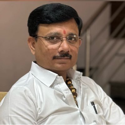 onlymishra's profile picture. Professional - Ex Banker