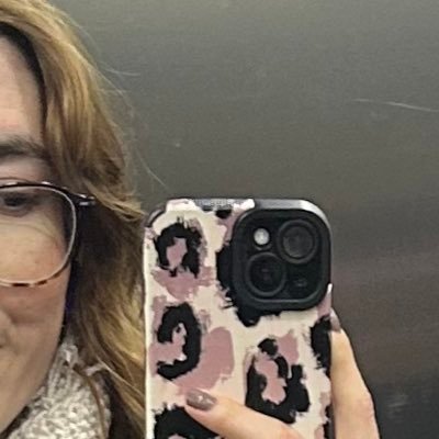 seytaniannehand's profile picture. boyum kisa ve sinirliyim