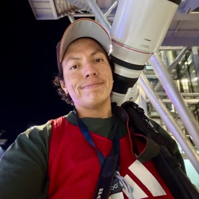 Sonreir es lo mío.
-Press - Fotoperiodista en Guerrero -Colaborador en la Agencia EFE -Fan de los Cómics- cultura KPop.