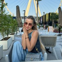 Lily Lacour (@hitacrl) 's Twitter Profile
