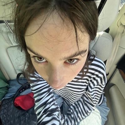 whreforhs1's profile picture. inactive