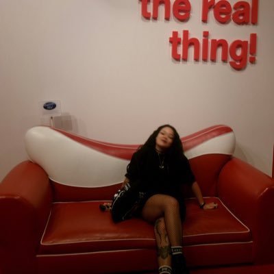 lauriane_98's profile picture. she/her | 🇫🇷                                   𝖇𝖒𝖙𝖍 | 𝖘𝖑𝖊𝖊𝖕 𝖙𝖔𝖐𝖊𝖓 | 𝖇𝖆𝖉 𝖔𝖒𝖊𝖓𝖘