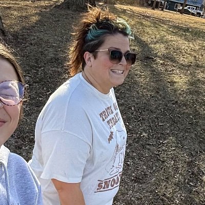 Dontbefool0727's profile picture. 