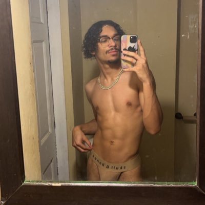 itshimaf's profile picture. stoned and horny