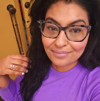 Glamastic Daughter, Teacher, and a Lover of Astrology