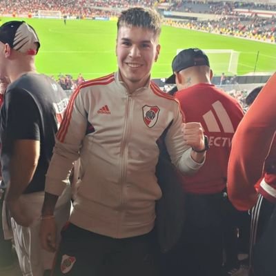 River Plate❤|| 4ta de Lamadrid ⚽💙 || Mi abuela me cuida de arriba❤ Insta📸: Enzoo_guti