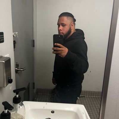 adrian19249's profile picture. show no love…love will get u kill