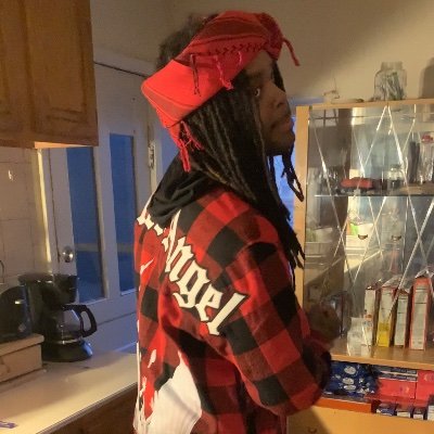 yall found my twitter!!!!!!!!
My only twitter page…..
Page is for people that 18+ and older.
Follow my social medias