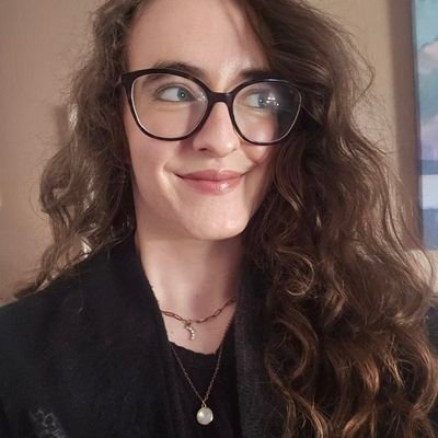 Actor. Small and Scottish. 28.
coffee, book and vampire lover 🖤
she/her ✨️