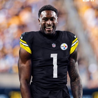 DKMetburgh's profile picture. Welcome to the Pittsburgh Steelers, DK Metcalf! #HereWeGo New to Twitter 🥲