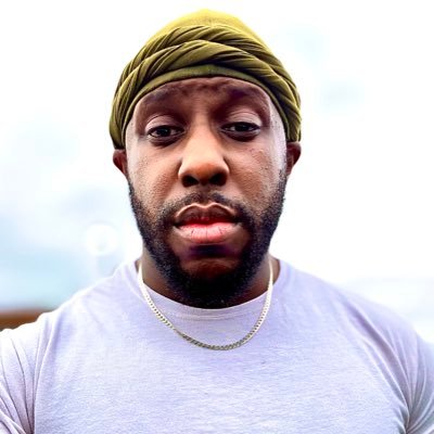 YouTube: TheLoneWolfSig||Twitch: LoneWolfSig||IG: TheLoneWolfSig|| I drop gems on this app. ||