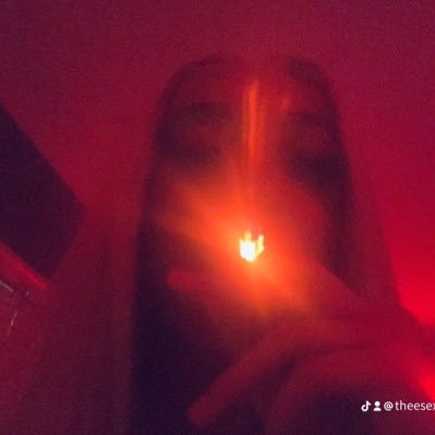theesexiestsag's profile picture. ionk whats gon come out my mouth