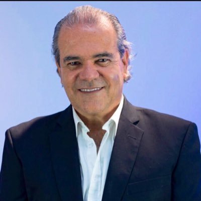 Senador Colombia 🇨🇴 2014-2022 Agrónomo de @EAPZamorano. Master Gobierno y Gestión Pública @UPFBarcelona.ORDEN RESPETO Y LIBERTAD #EstoSeArreglaSiNadieRoba